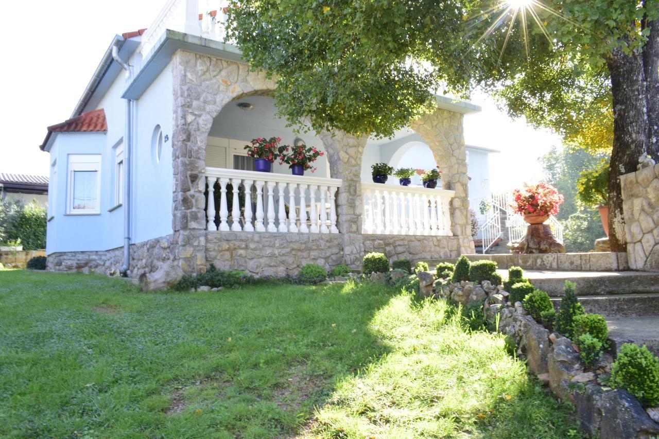 Apartment Blumen Oase Malinska Dış mekan fotoğraf