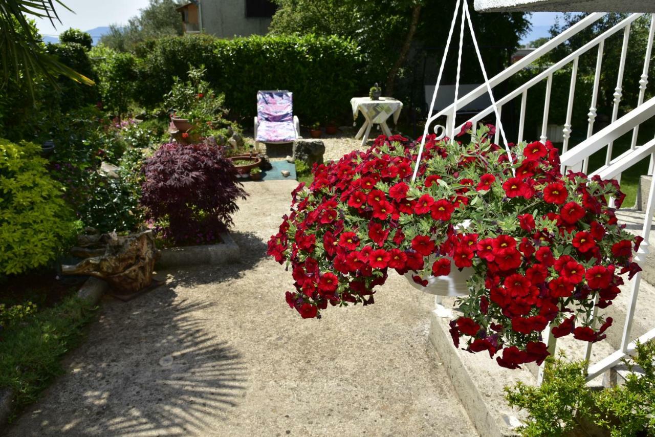 Apartment Blumen Oase Malinska Dış mekan fotoğraf